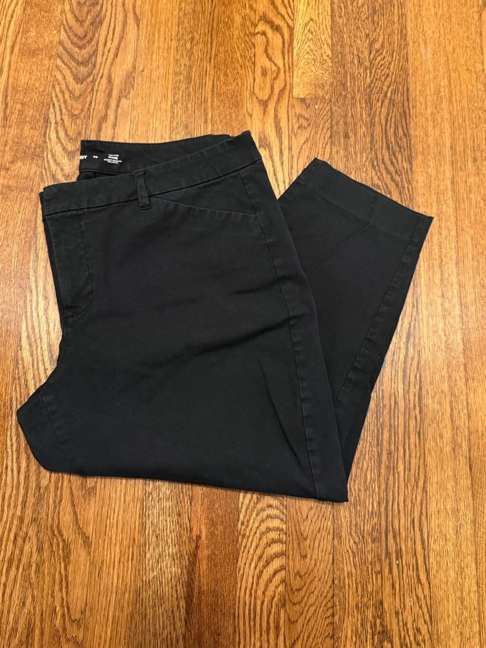 Old Navy Women’s Black Pixie Pants Size 20
